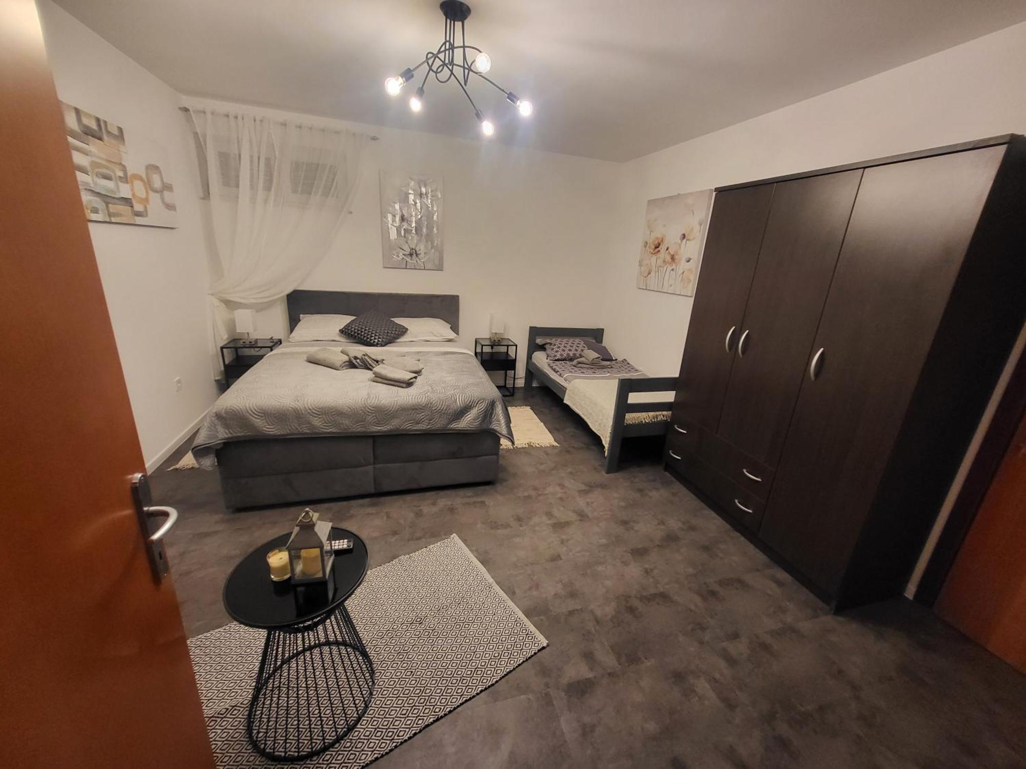 Apartmani Andiks Dramalj Esterno foto