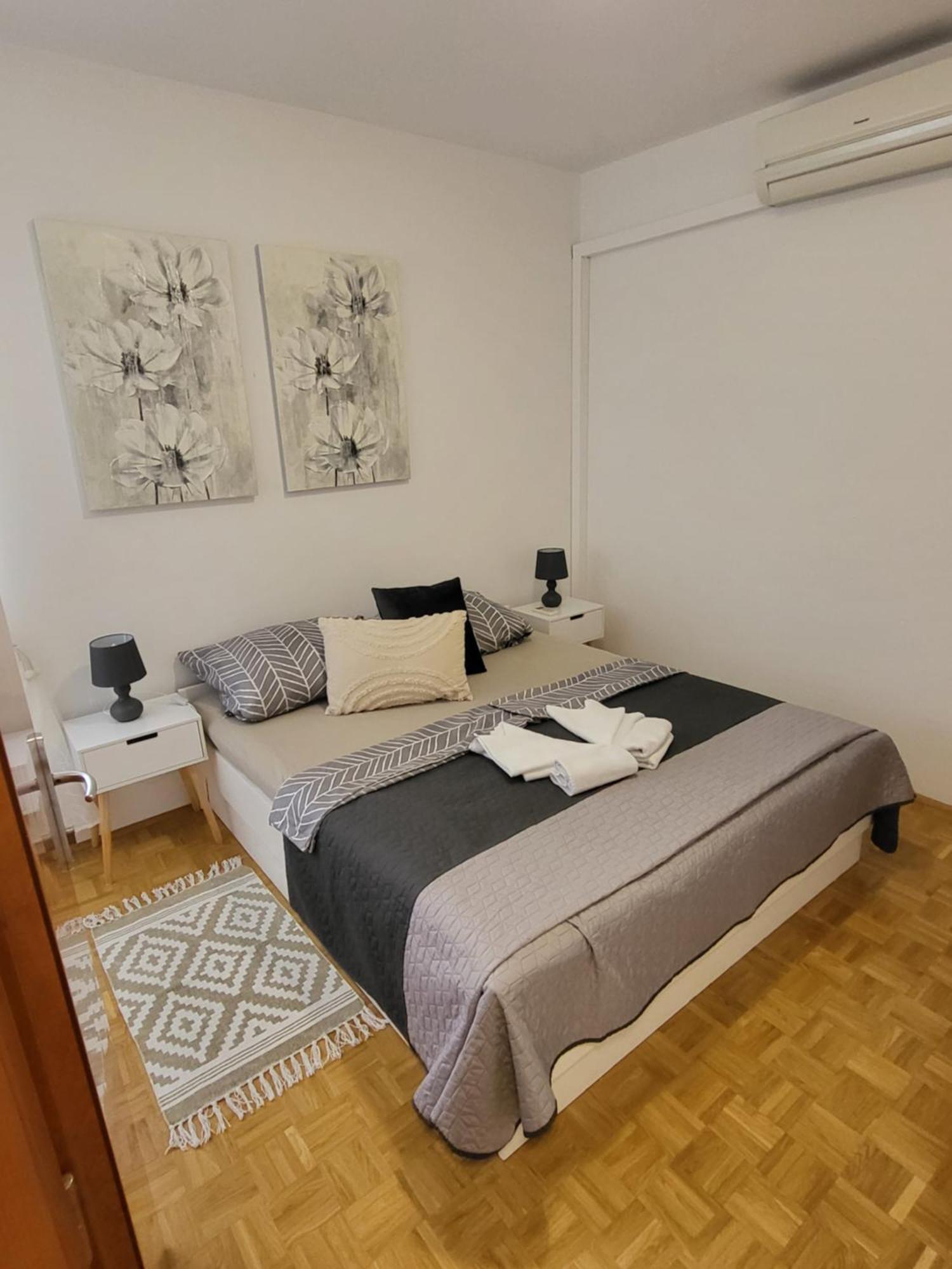 Apartmani Andiks Dramalj Esterno foto