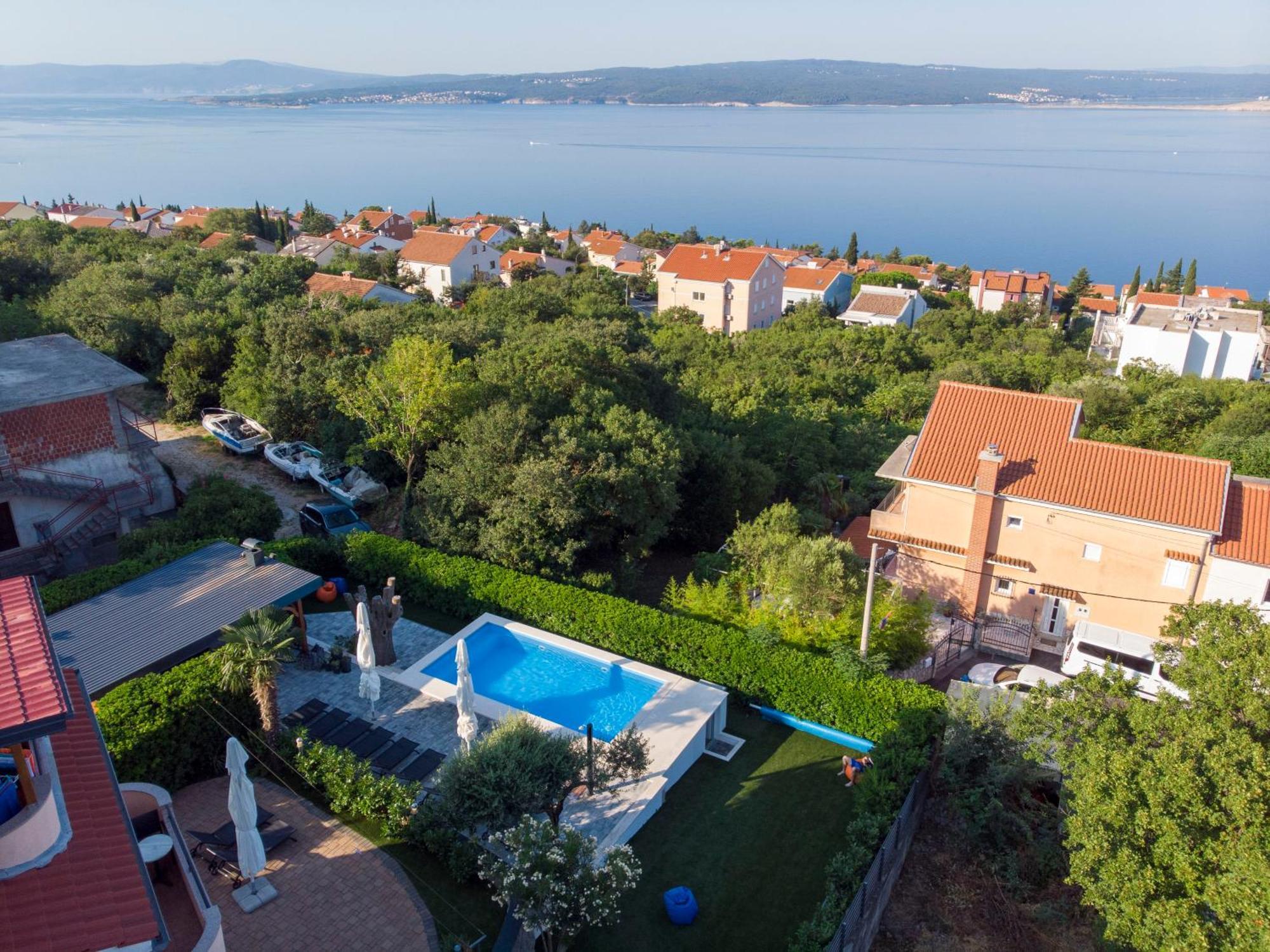Apartmani Andiks Dramalj Esterno foto